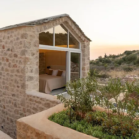 Eks Mani Peninsula Retreat Holiday home *